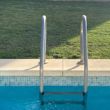 Casa , Dilar, Granada Con Jardin Y Piscina