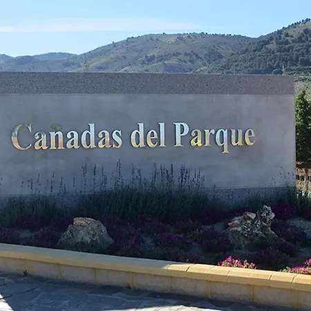 Casa , Dilar, Granada Con Jardin Y Piscina *