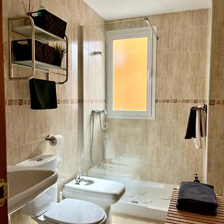 Casa , Dilar, Granada Con Jardin Y Piscina *