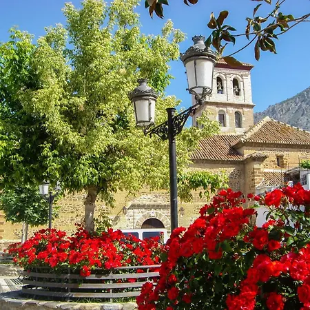 Casa , Dilar, Granada Con Jardin Y Piscina